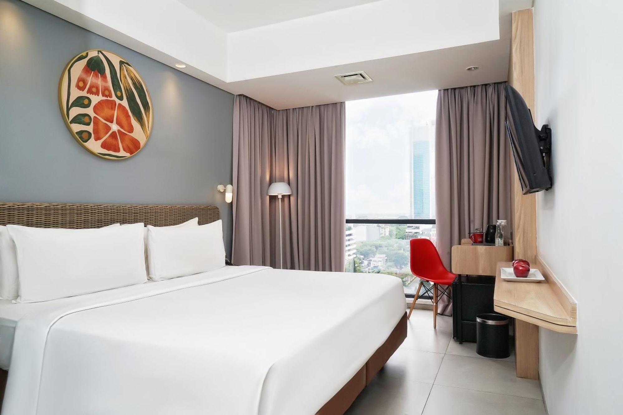 Neo Hotel Puri Indah Jakarta Exterior foto